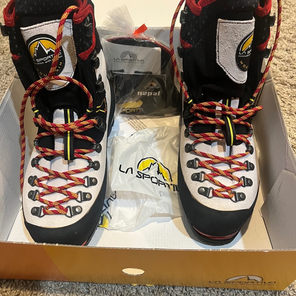 La Sportiva Nepal Cube Gyx Ice size 38